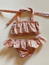 Petalo orange flower
